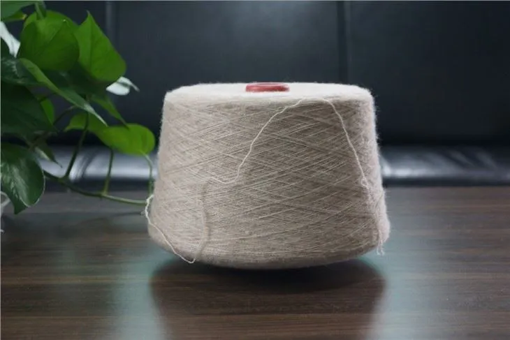 Pólýmjólkursýrukjarna spunnið garn